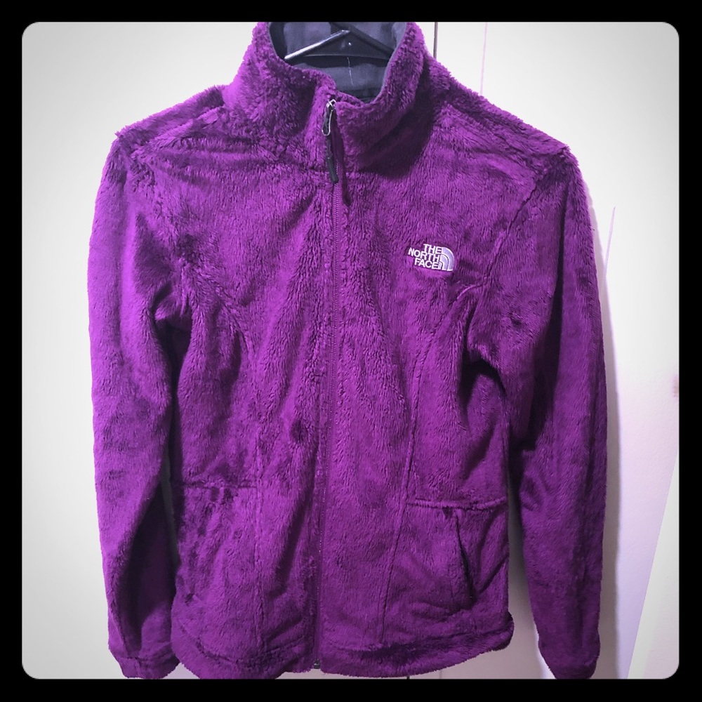 North face fitted sweater